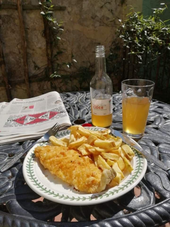 Alfresco fish and chip van serving guests at a Sussex wedding